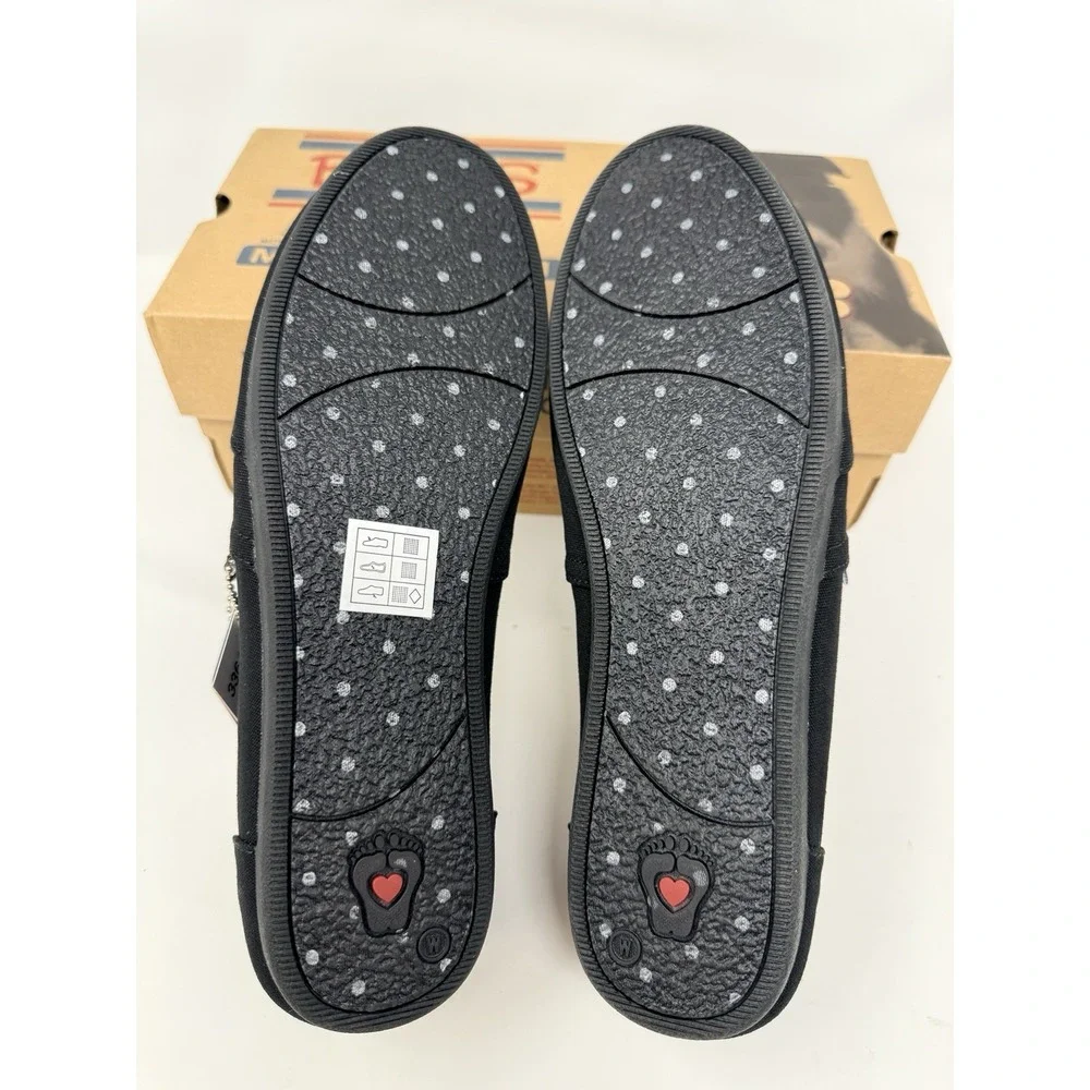 Skechers Bobs Women's Slip-On Shoe Plush Peace And Love Size 10 Wide Black Flats